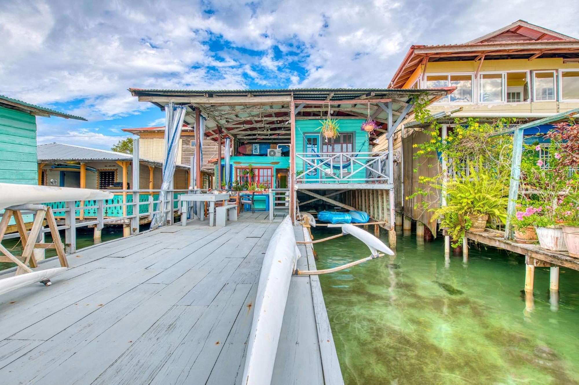 Saigon Bay Bed & Breakfast Bocas del Toro Eksteriør bilde
