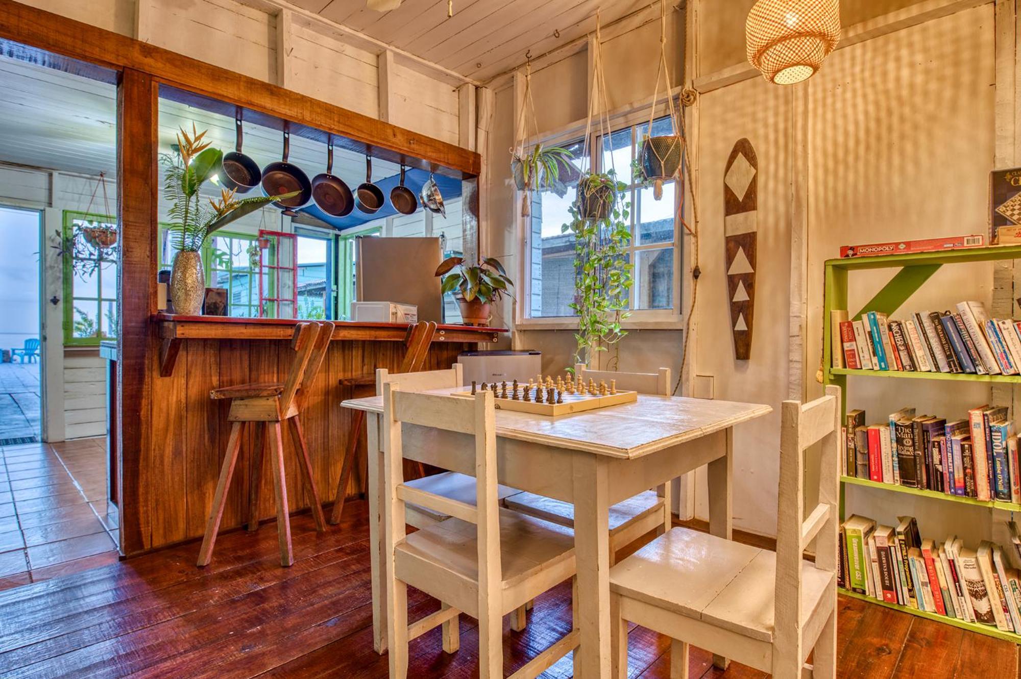 Saigon Bay Bed & Breakfast Bocas del Toro Eksteriør bilde